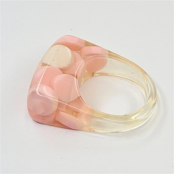 Lucite Resin Rings Pink and White Pill Beads See Through Rectangular Ring - Picture 2 of 9